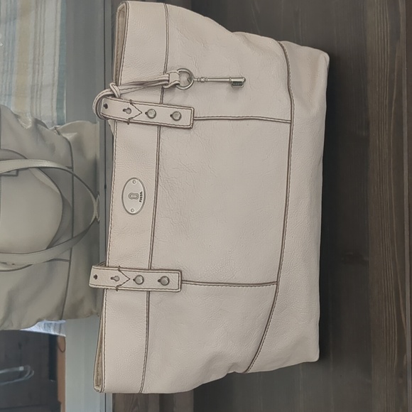 Fossil Ivory Tote Purse Bag - Picture 3 of 16